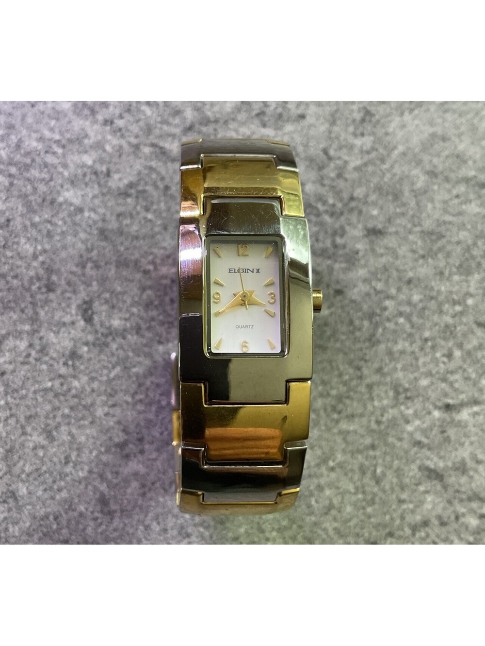 Beautiful Vintage Elgin Womens Tank Style Watch Two Tone Case & Band D5